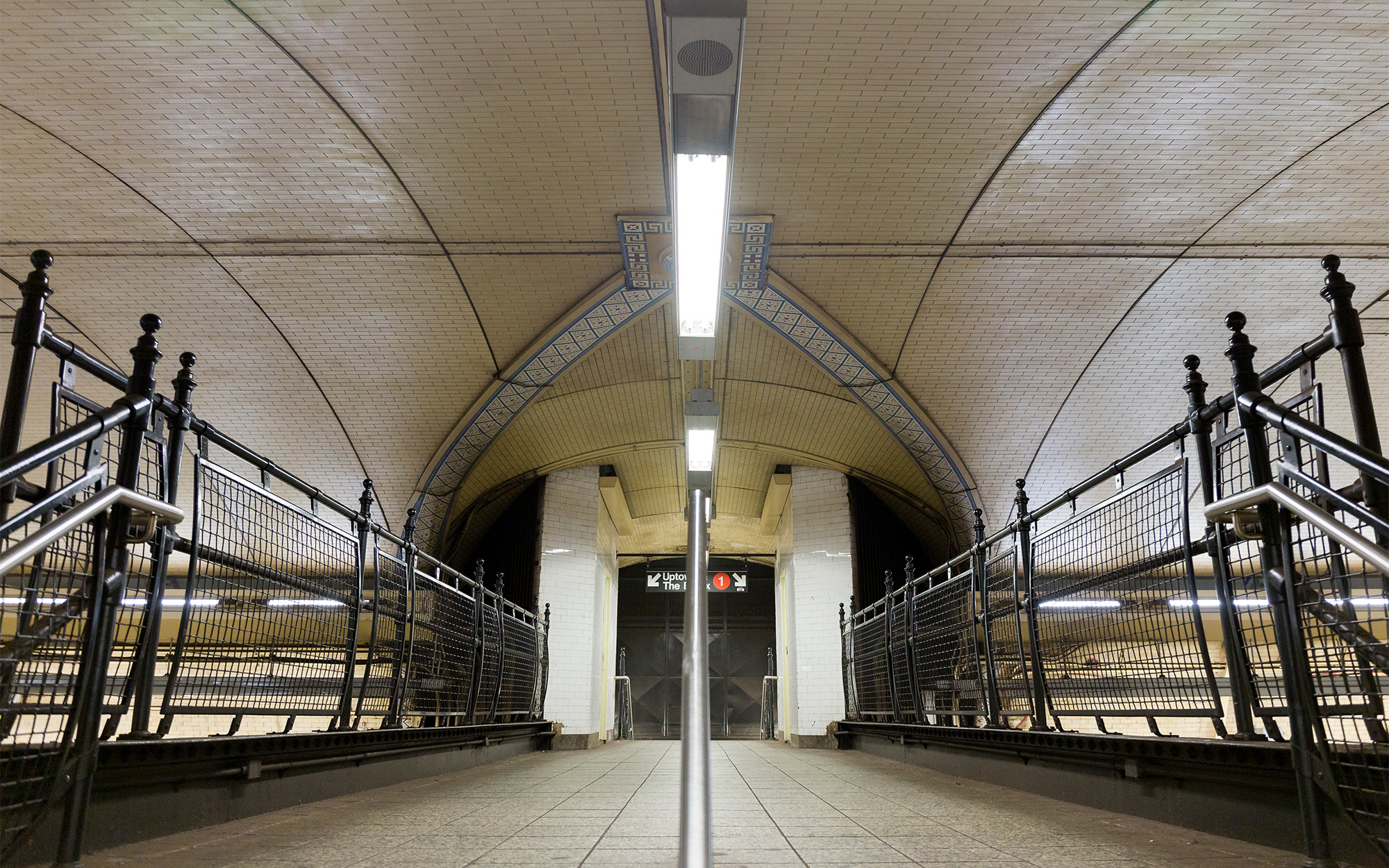 168th & 181st Street Stations Restoration 10 Upper mezzanine at 168th Street