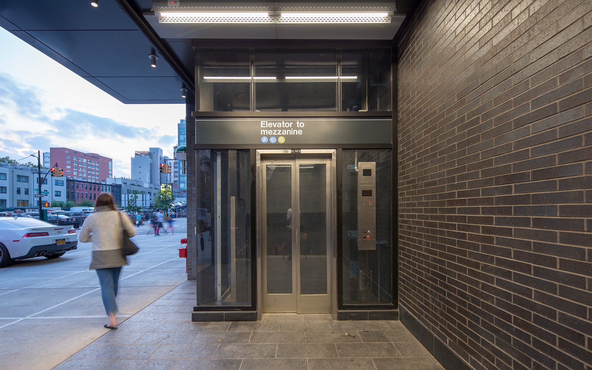 210 Livingston 4 Street level elevator at 210 Livingston