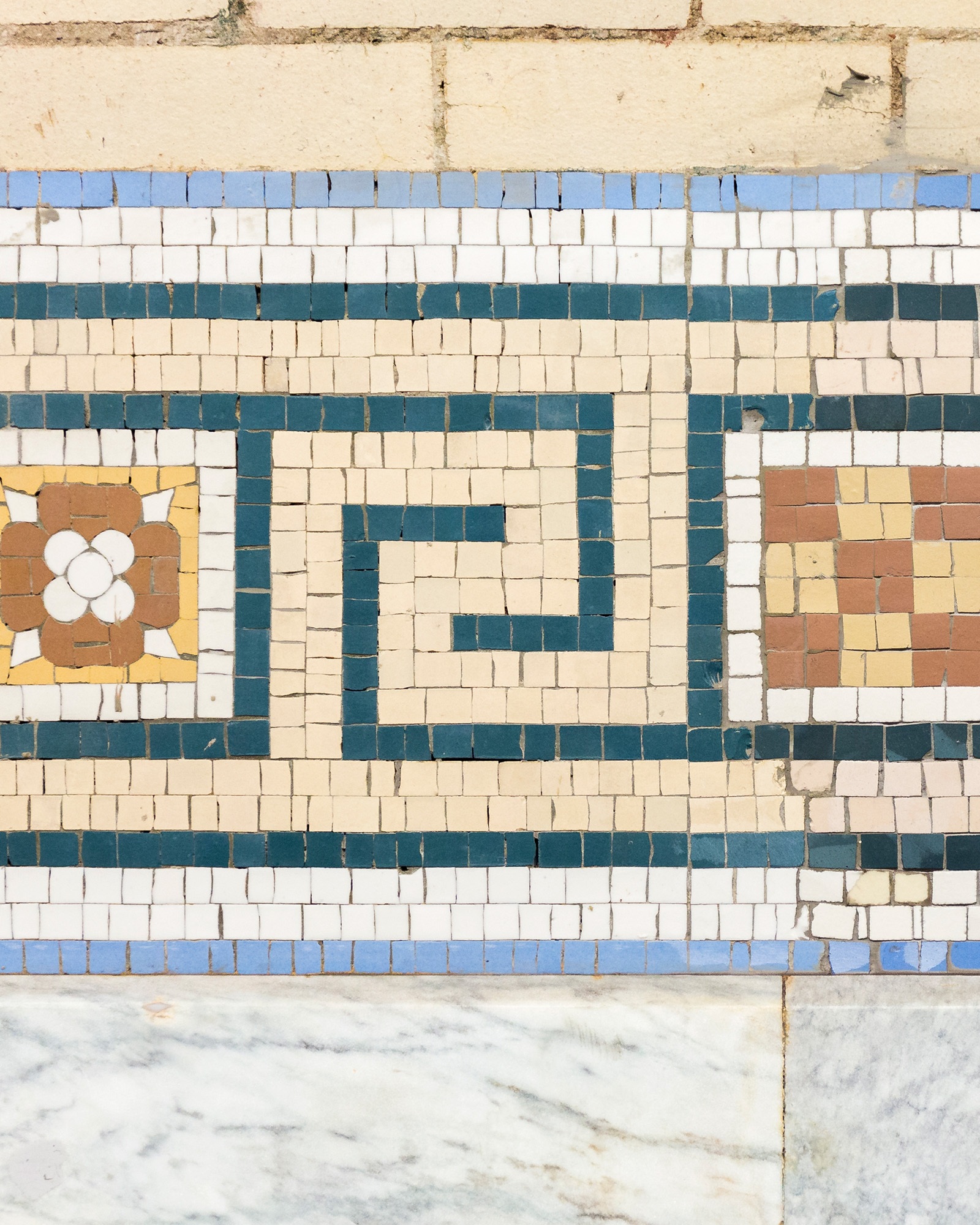168th & 181st Street Stations Restoration 7 mosaic subway tile detail