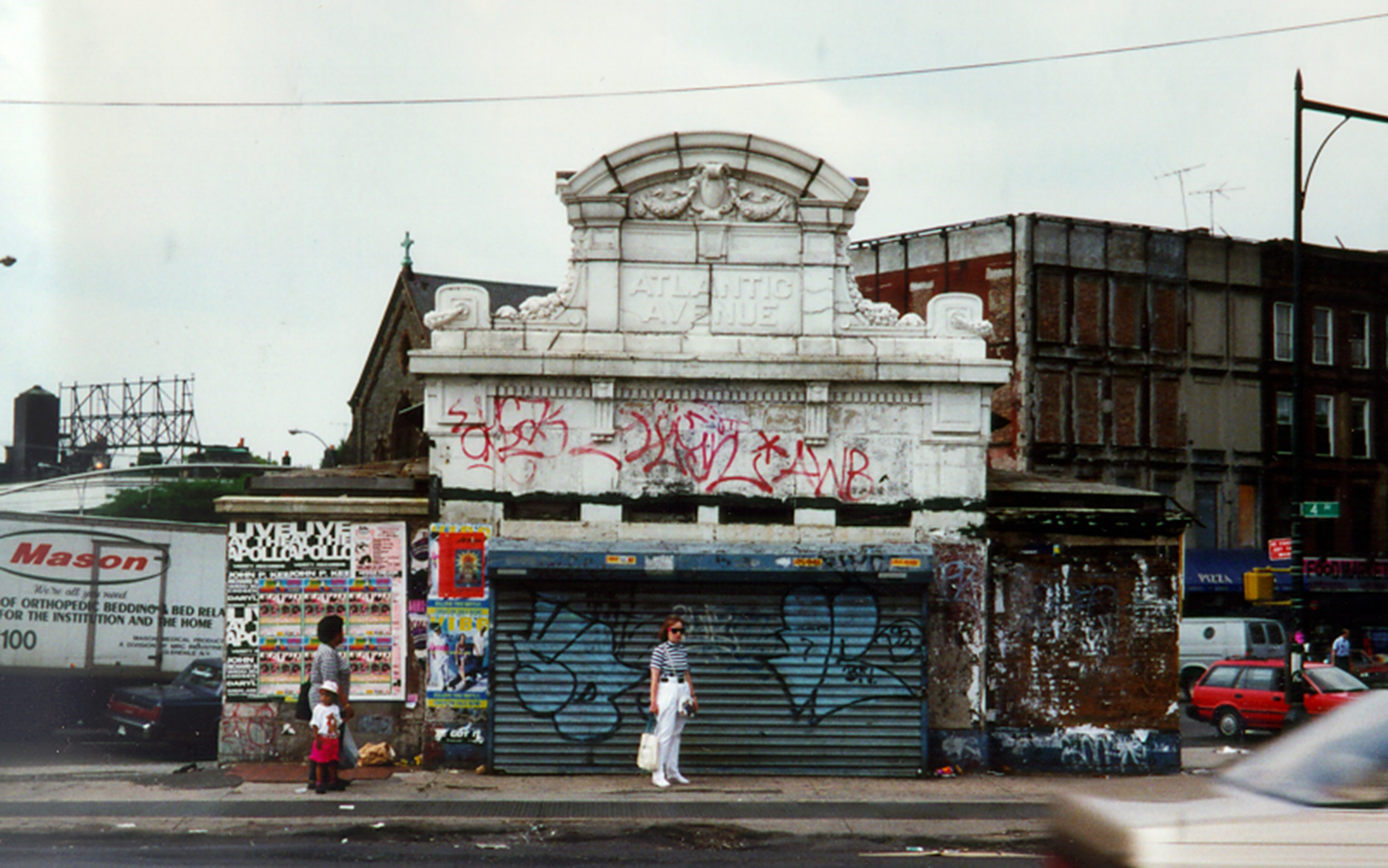 Times Plaza Kiosk 11 Pre-restoration Times Plaza Kiosk