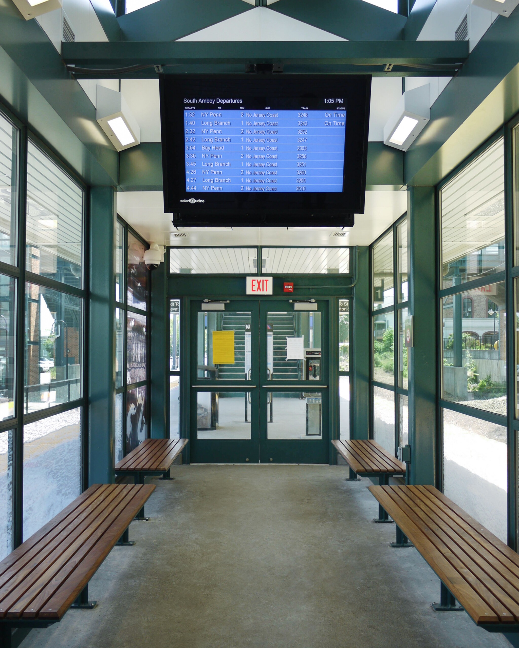 South Amboy 8_V3 South Amboy Station enclosed waiting area